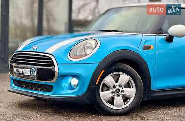 Хетчбек MINI Cooper 2016 в Києві