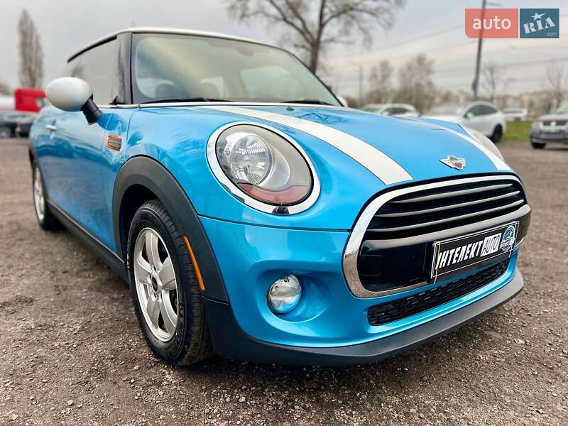 Хэтчбек MINI Cooper 2016 в Киеве