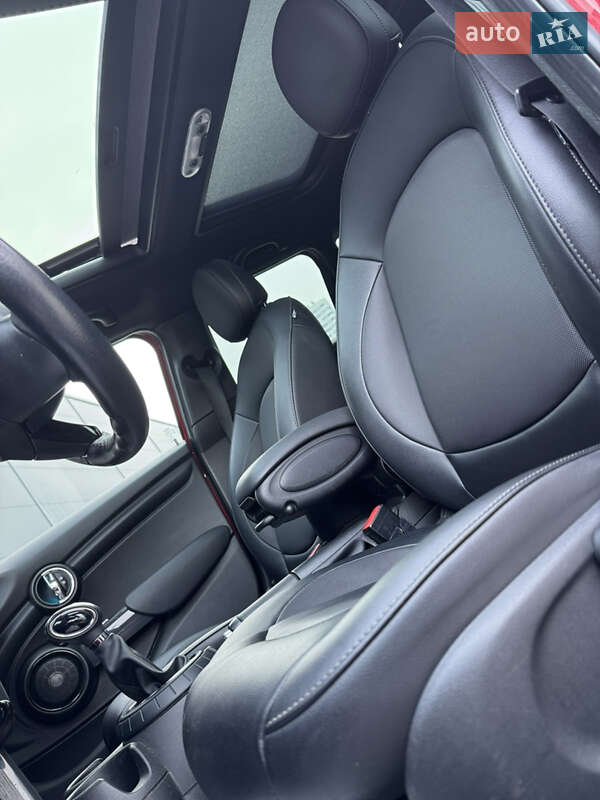 Хэтчбек MINI Cooper 2014 в Киеве