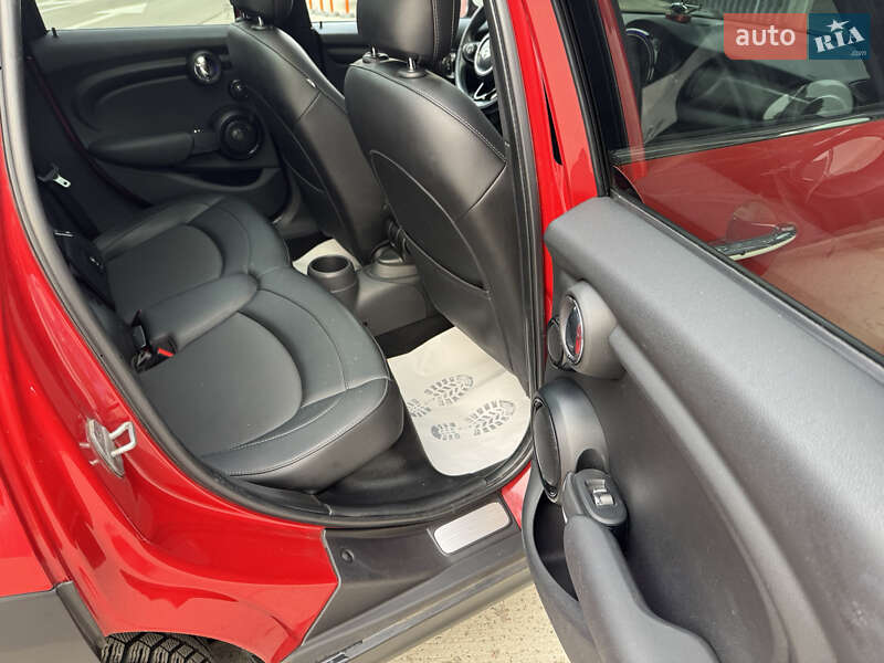 Хэтчбек MINI Cooper 2014 в Киеве