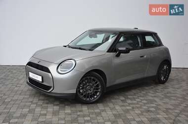 Хэтчбек MINI Cooper 2024 в Киеве