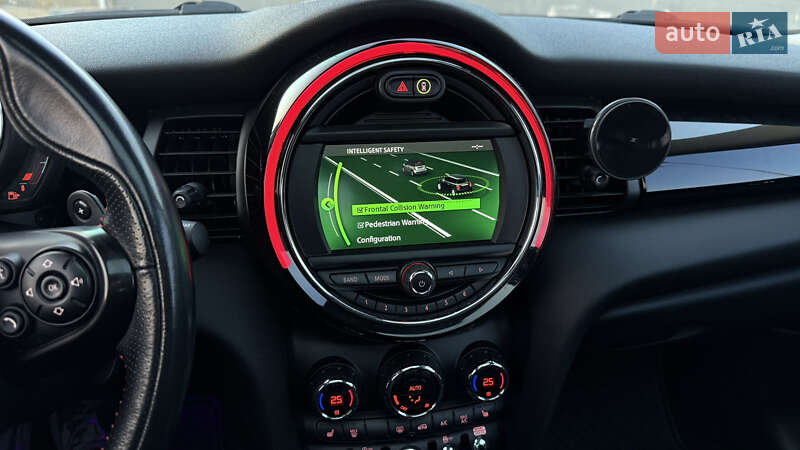 Хэтчбек MINI Cooper 2019 в Житомире фото 36 Хэтчбек MINI Cooper 2019 в Житомире