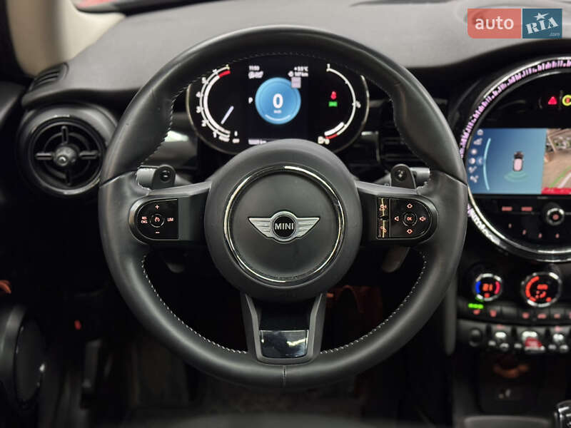 Хэтчбек MINI Cooper 2023 в Киеве