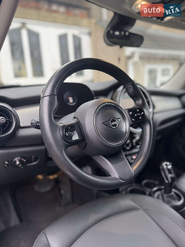 Хэтчбек MINI Cooper 2021 в Одессе
