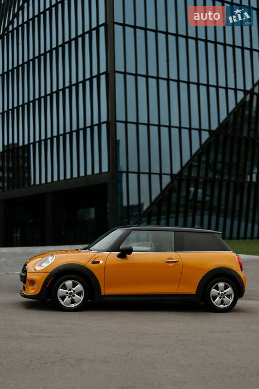 MINI Cooper 2014