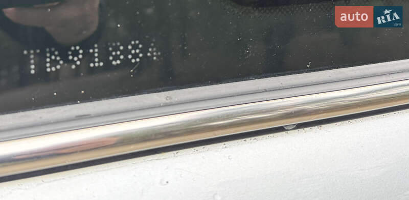 Хэтчбек MINI Cooper 2004 в Киеве