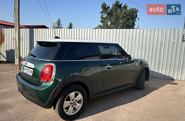 Хэтчбек MINI Cooper 2014 в Киеве