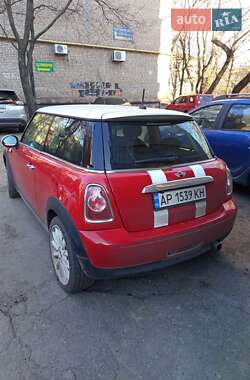 Хэтчбек MINI Cooper 2010 в Запорожье