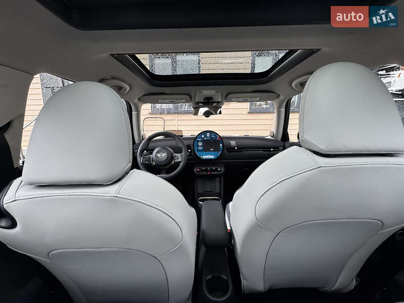 Хетчбек MINI Cooper 2024 в Києві