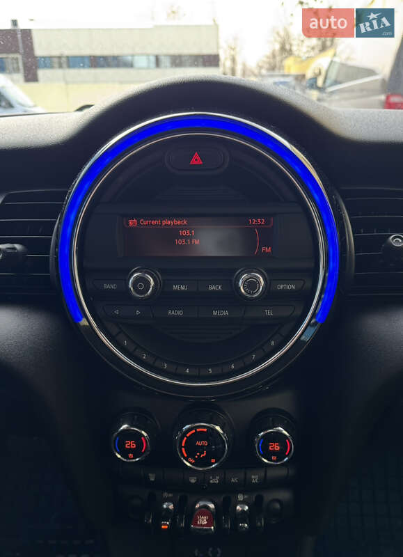 Хэтчбек MINI Cooper 2014 в Киеве