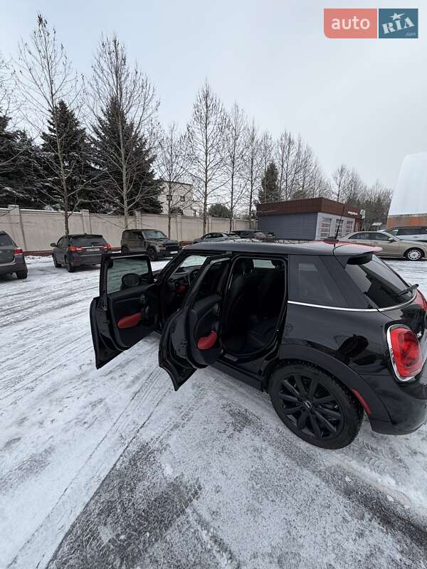 Хэтчбек MINI Cooper 2016 в Днепре