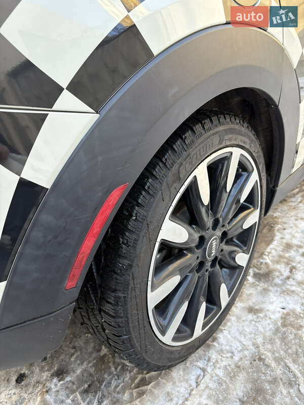 Хэтчбек MINI Cooper 2015 в Киеве