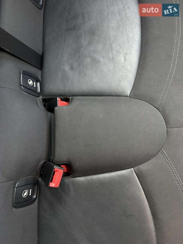 Хэтчбек MINI Cooper 2015 в Киеве