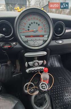 Хэтчбек MINI Cooper 2010 в Житомире