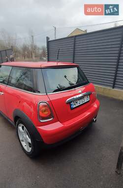 Хэтчбек MINI Cooper 2010 в Житомире