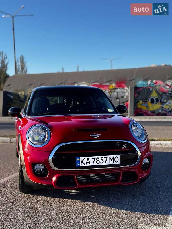 Хэтчбек MINI Cooper 2019 в Киеве фото 3 Хэтчбек MINI Cooper 2019 в Киеве