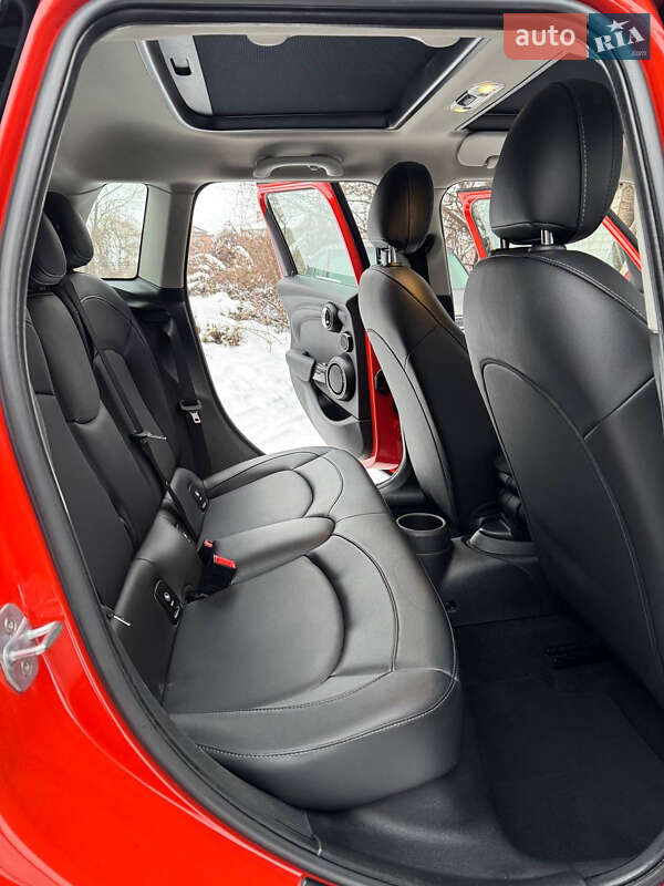 Хетчбек MINI Cooper 2020 в Києві