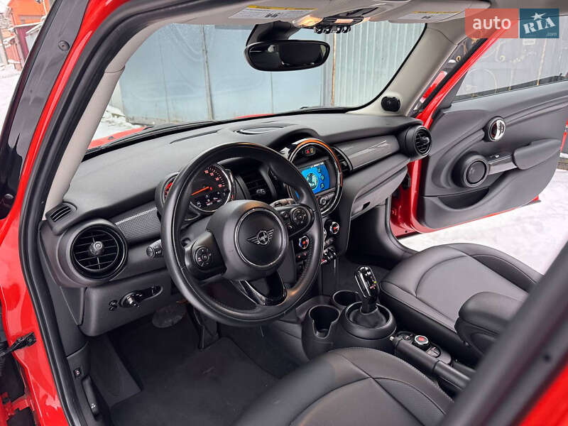 Хетчбек MINI Cooper 2020 в Києві