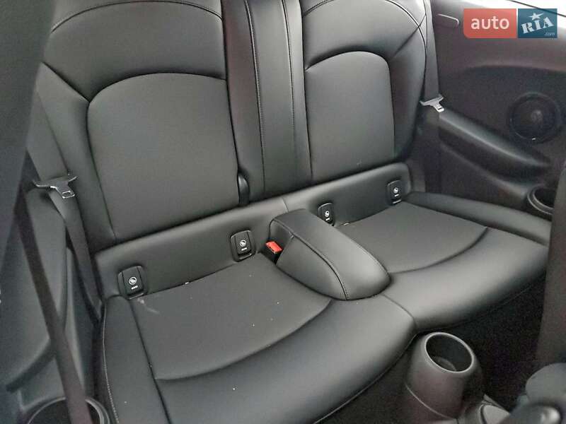 Хетчбек MINI Cooper 2017 в Вінниці