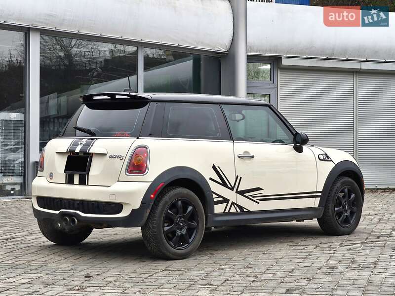 Хэтчбек MINI Cooper 2010 в Днепре
