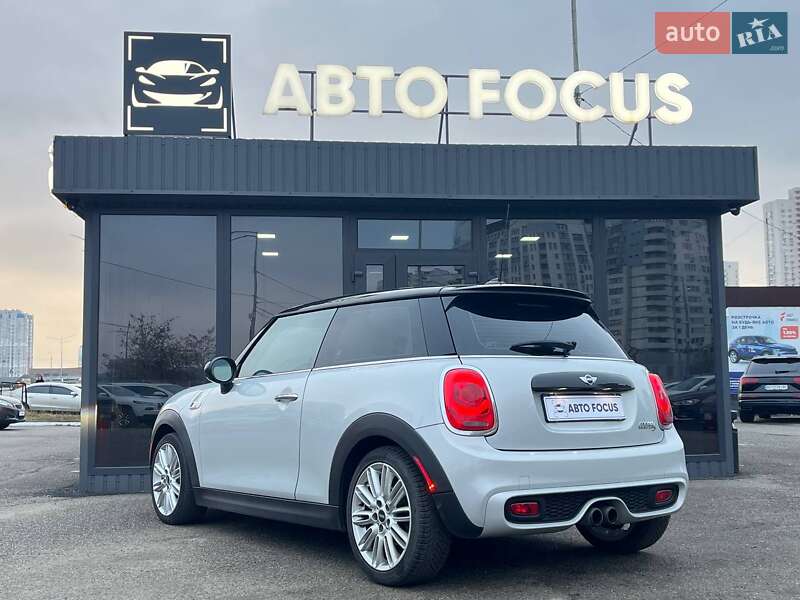 Хетчбек MINI Cooper 2015 в Києві