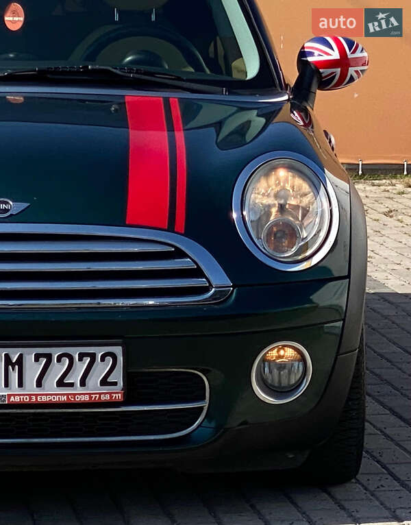 Хэтчбек MINI Cooper 2007 в Ровно
