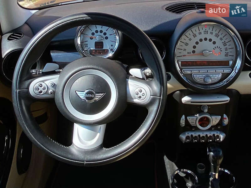 Хэтчбек MINI Cooper 2007 в Ровно