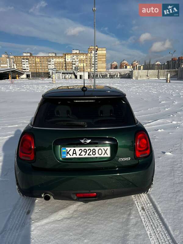Хетчбек MINI Cooper 2017 в Києві