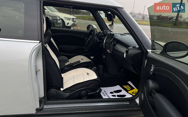 Хэтчбек MINI Cooper 2013 в Мукачево фото 16 Хэтчбек MINI Cooper 2013 в Мукачево