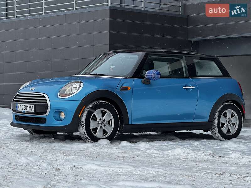 Хэтчбек MINI Cooper 2015 в Киеве