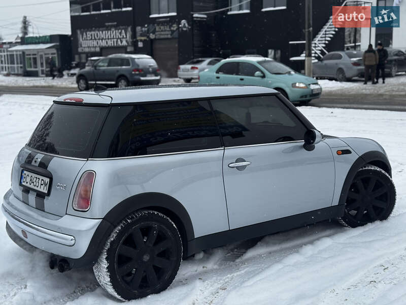 Хетчбек MINI Cooper 2004 в Василькові