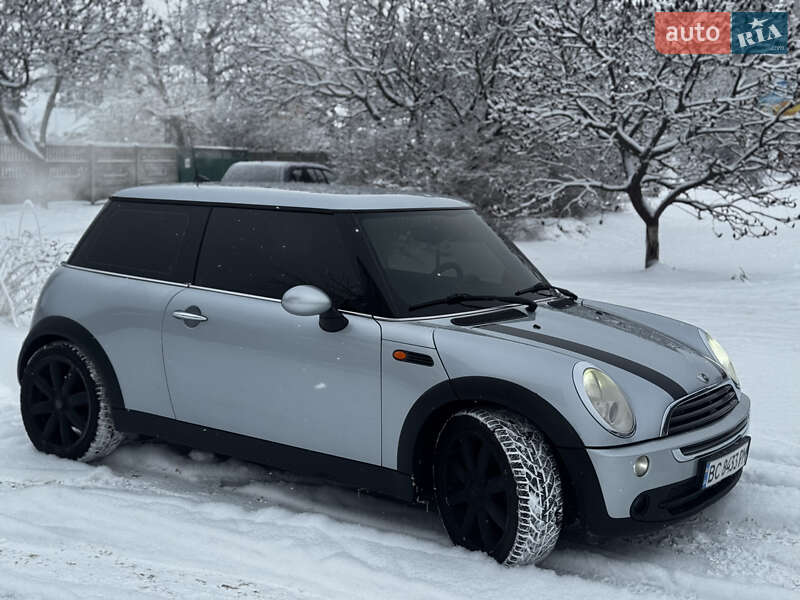 Хетчбек MINI Cooper 2004 в Василькові