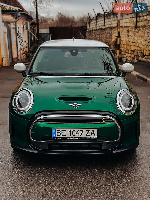 Хетчбек MINI Cooper 2021 в Миколаєві фото Хетчбек MINI Cooper 2021 в Миколаєві