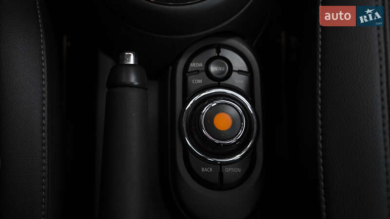 Хэтчбек MINI Cooper 2020 в Киеве