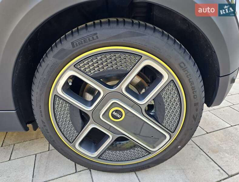 Хэтчбек MINI Cooper 2023 в Тячеве