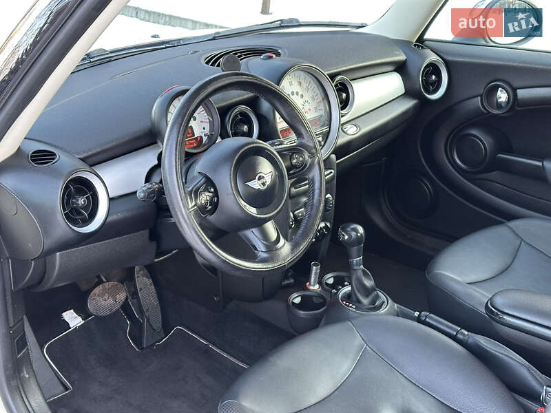 Хетчбек MINI Cooper 2012 в Одесі