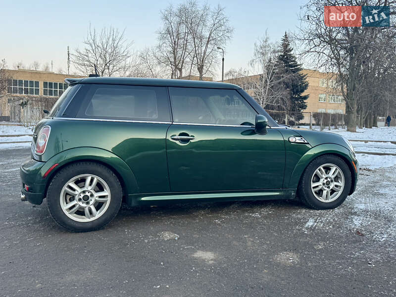Хетчбек MINI Cooper 2011 в Кривому Розі