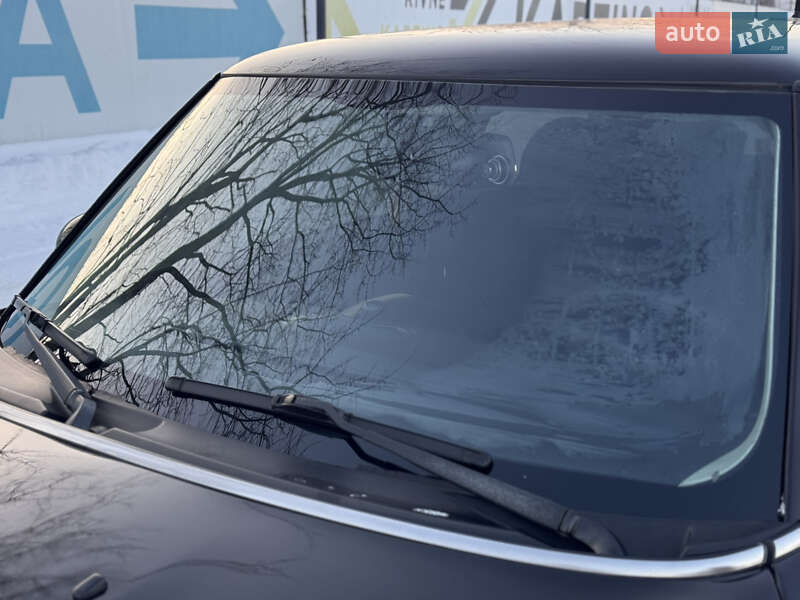 Хэтчбек MINI Cooper 2011 в Ровно