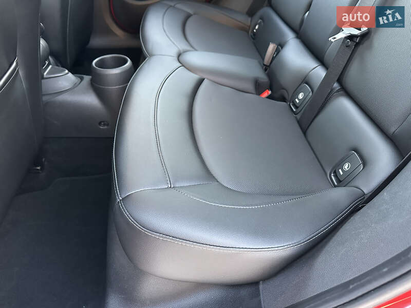 Хетчбек MINI Cooper 2017 в Києві