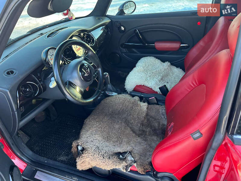Хетчбек MINI Cooper 2003 в Івано-Франківську фото 8 Хетчбек MINI Cooper 2003 в Івано-Франківську