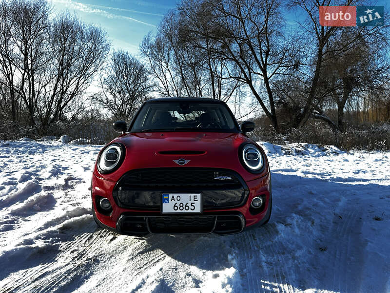 Хетчбек MINI Cooper 2020 в Ужгороді