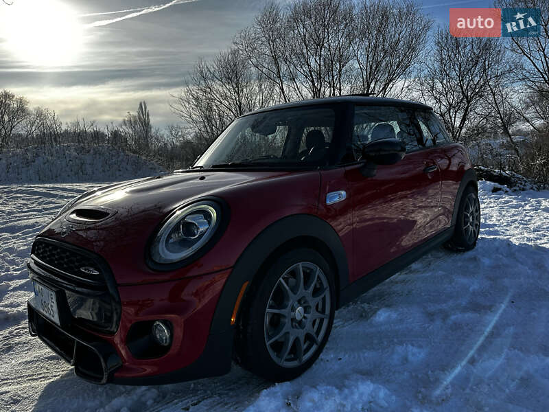 Хетчбек MINI Cooper 2020 в Ужгороді