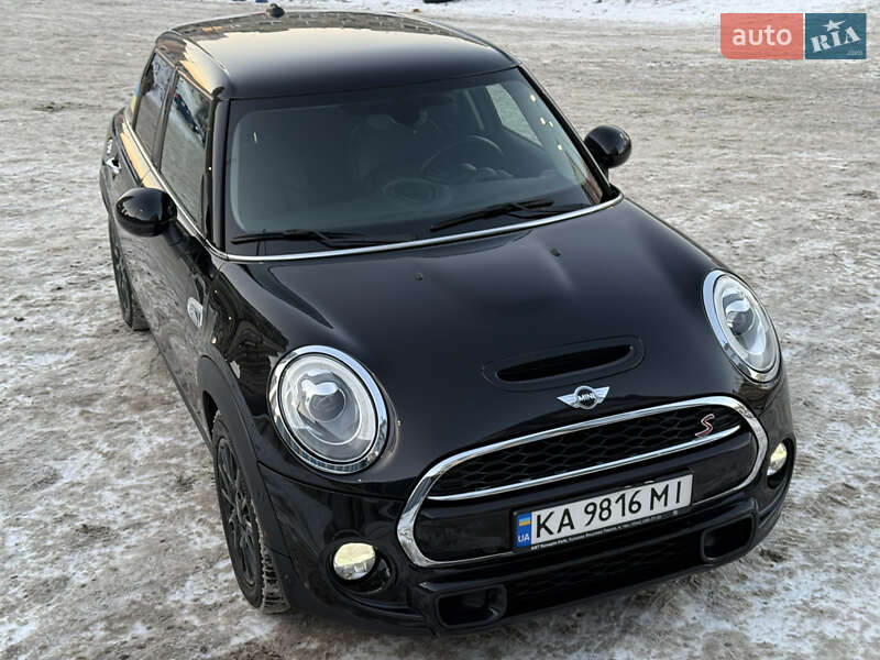Хетчбек MINI Cooper 2017 в Києві