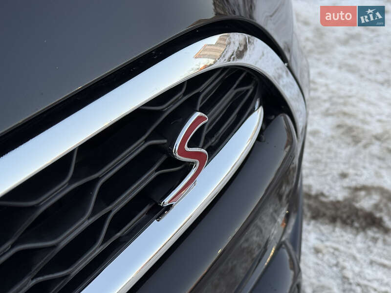 Хетчбек MINI Cooper 2017 в Києві