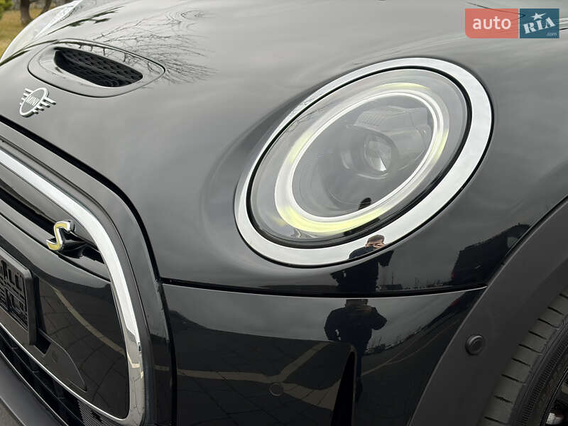 Хэтчбек MINI Cooper 2022 в Ужгороде