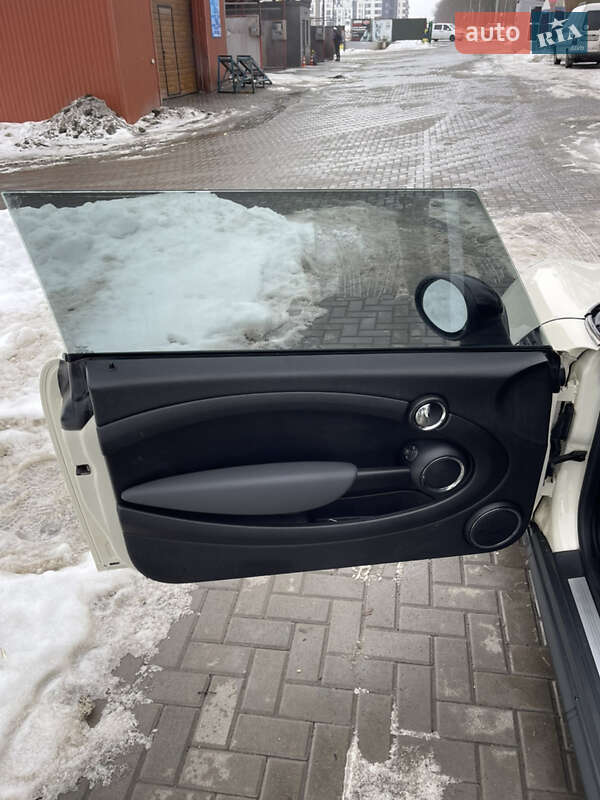 Хэтчбек MINI Cooper 2011 в Ровно фото 13 Хэтчбек MINI Cooper 2011 в Ровно