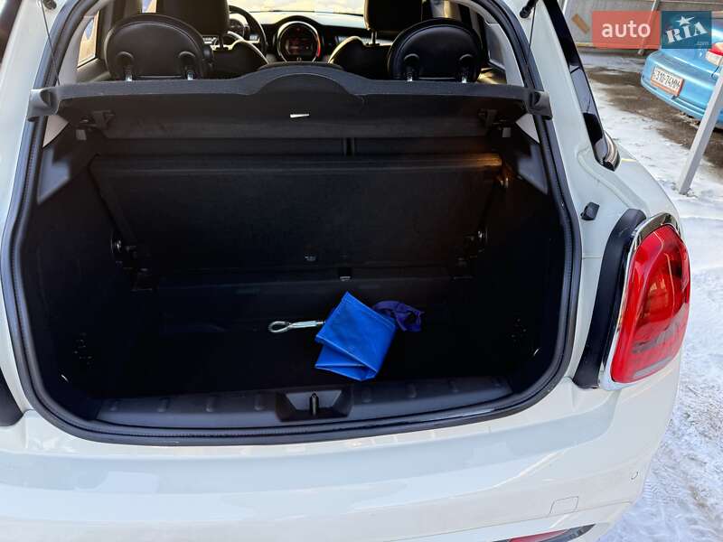 Хетчбек MINI Cooper 2016 в Чернігові фото 11 Хетчбек MINI Cooper 2016 в Чернігові