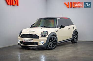 Хэтчбек MINI Cooper 2010 в Киеве