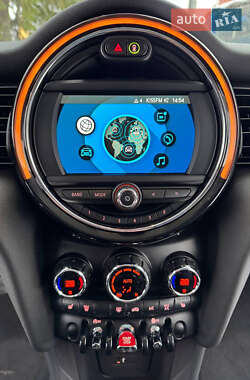 Хэтчбек MINI Cooper 2020 в Киеве