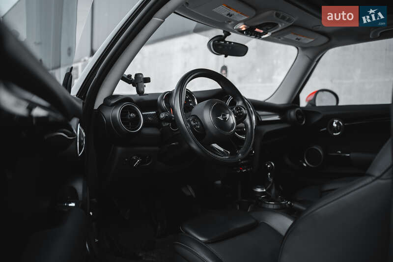 Хетчбек MINI Cooper 2014 в Києві